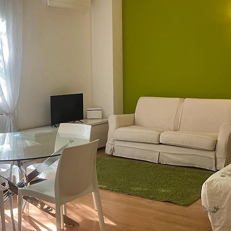 Centro Citta Train Station Apartment Bergamo Luaran gambar