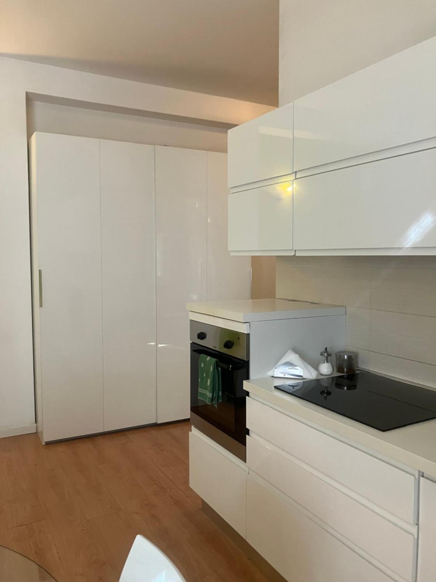 Centro Citta Train Station Apartment Bergamo Luaran gambar